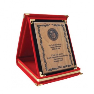 Ahşaplı Kadife Plaket 12x16